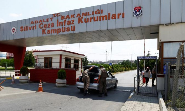 Turkey set to release 38,000 prisoners, makes space in jails after coup